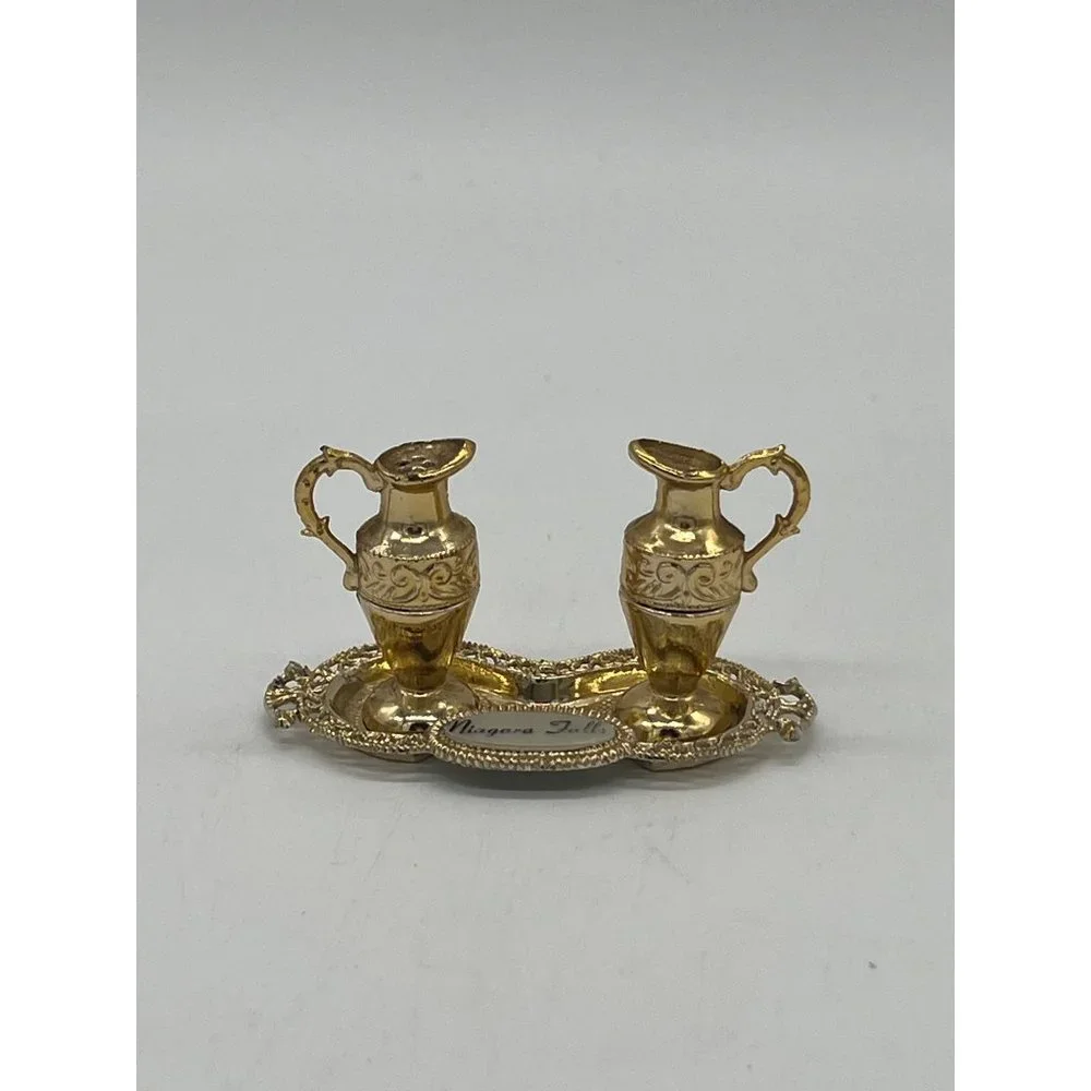 Mini Niagra Falls Souvenir Elegant Jar Salt and Pepper Shakers w/Tray - Picture 2 of 6